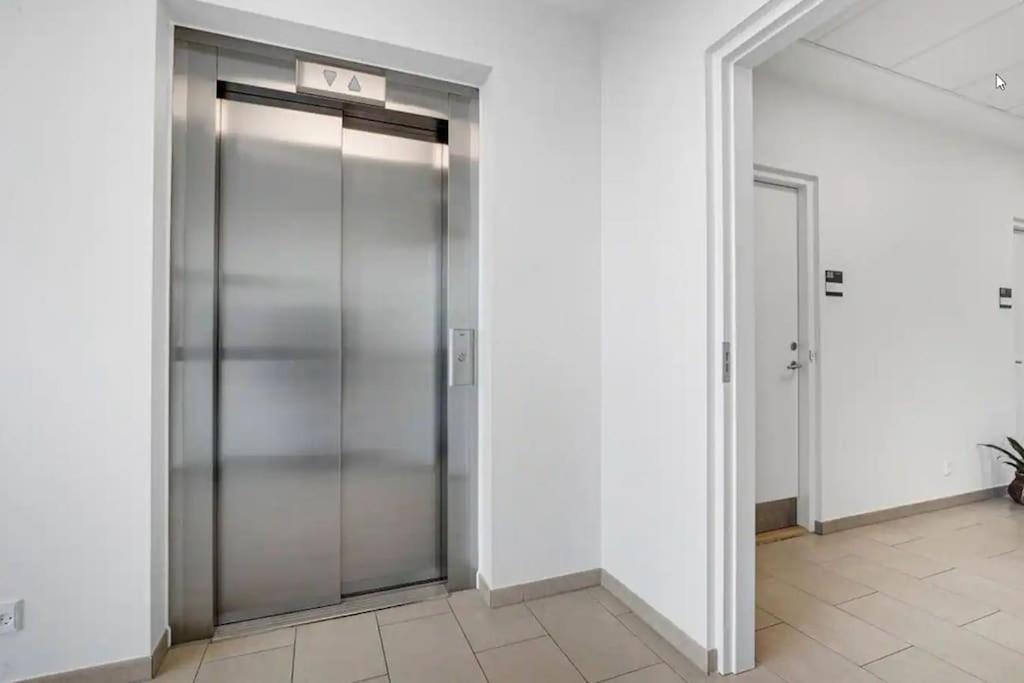 Delux Danish 2024 3bedrooms And 2 Bathrooms * Kopenhagen